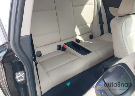 2012 BMW 128I z USA, uszkodzony, nr VIN WBAUP7C58CVP23452